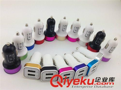 車載手機充電器一分拖四多功能點煙器三星諾基亞蘋果國產(chǎn)USB通用