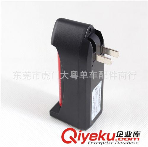 18650充電器智能斷電鋰電池快速充電器 一體直充座充配件批發(fā)原始圖片3