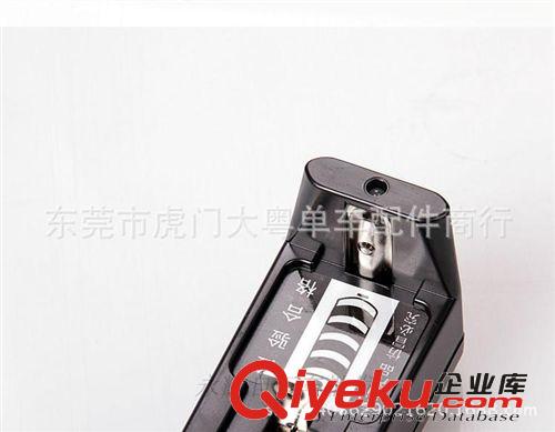 手電{wn}充電器18650充電器強(qiáng)光手電充電器鋰電池14500充電器原始圖片3