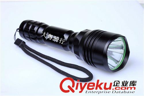 大調(diào)光手電筒調(diào)焦變焦強光手電直充手電單車騎行自行車前燈配件