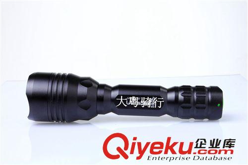 強(qiáng)光手電筒M9遠(yuǎn)射王Q5　LED充電18650電筒單車配件前燈原始圖片2