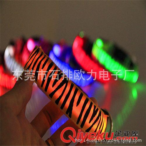 熱銷義烏廠家直銷LED發(fā)光項(xiàng)圈 豹紋圖案美光大方原始圖片3