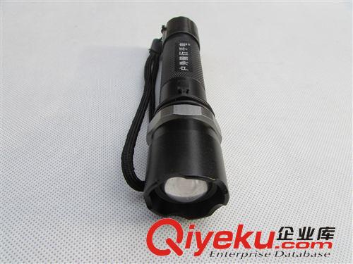 電筒 旋轉(zhuǎn)變焦 LED遠射聚光調(diào)焦 強光手電 自行車前燈原始圖片2