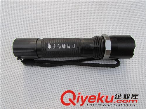 電筒 旋轉(zhuǎn)變焦 LED遠射聚光調(diào)焦 強光手電 自行車前燈原始圖片3