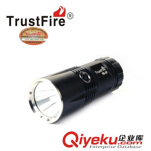 官方TrustFire 26650 5000mAh大容量帶保護板充電鋰電池 批發(fā)