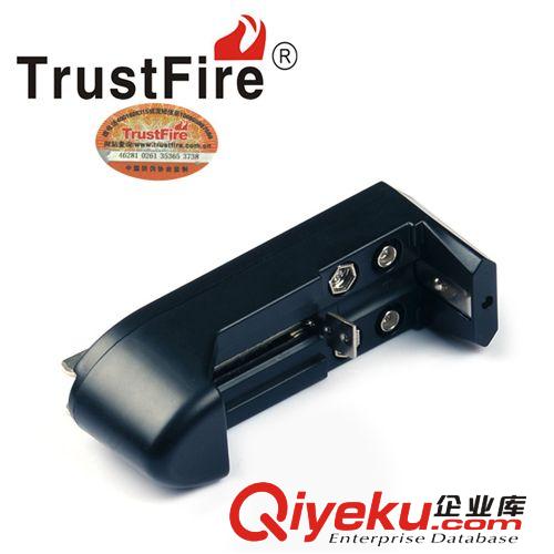 官方zp trustfire tj梵高多功能充電器 批發(fā)