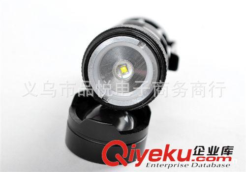 神火sk68Q5強(qiáng)光手電筒 LED迷你變焦強(qiáng)光手電筒遠(yuǎn)射14500可充電原始圖片2