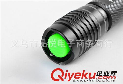 神火UtraFire  CREE  Q5 強光手電筒 遠射充電180g原始圖片3