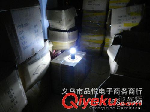 6LED太陽能野營燈 也可以手搖發(fā)電多功能 野營燈帳篷燈露營燈原始圖片3