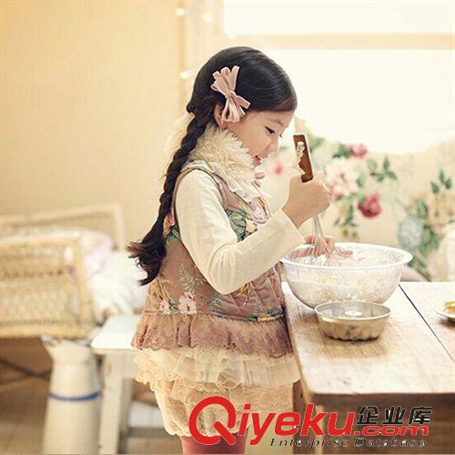 打底褲 童裝 女童韓版秋冬款純棉印花蕾絲花邊夾棉馬甲 秋款兒童馬甲批發(fā)原始圖片3