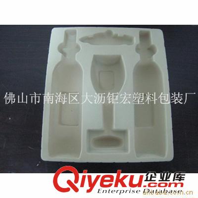 植絨吸塑 專業(yè)生產(chǎn)、加工各種吸塑托盤，植絨吸塑托，酒內(nèi)吸塑托原始圖片3