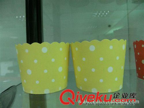 一次性紙杯 1蛋糕紙杯 紙杯批發(fā) 紙杯廠 紙杯廠家  豆?jié){紙杯批發(fā) 防油紙杯原始圖片2