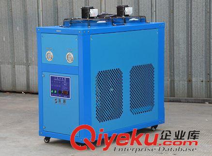 冷水機 供應布吉龍華石巖觀瀾平湖塘廈東莞深圳上海成都江蘇水冷式冷水機