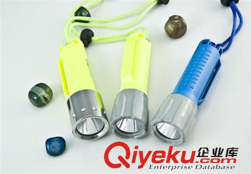 【柏派】廠家直銷 專業(yè)生產18650 CREE LED強光T6潛水手電筒原始圖片3