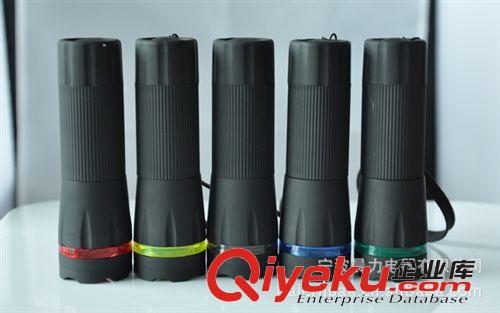 【柏派】3194 促銷 伸縮調(diào)焦 禮品 塑料1W 手電筒原始圖片2