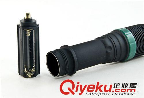 【柏派】3200 促銷 機械變焦 旋轉(zhuǎn)調(diào)焦 塑料 禮品手電筒原始圖片2