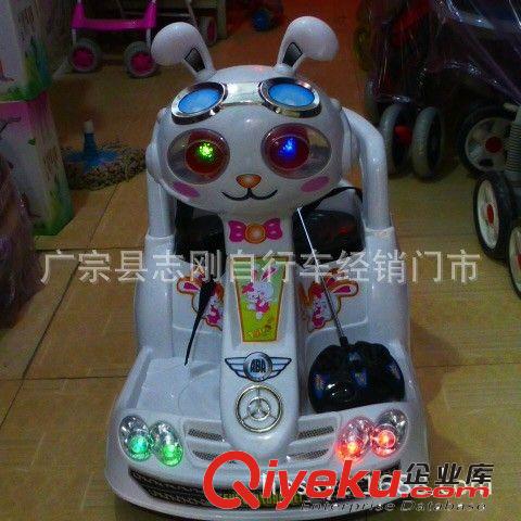新款兒童電動車兒童碰碰車兒童室內(nèi)車 廠家批發(fā)