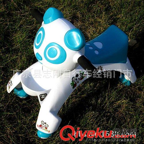 兒童熊貓溜溜車滑行車搖擺車學(xué)步車等等帶音樂(lè)  廠家批發(fā)原始圖片2