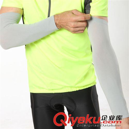 戶外時尚加厚輕薄透明雨衣雨披 登山旅游便攜雨具