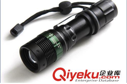 W109廠家直供強光手電 迷你小手電筒 家用照明 2種供電方式原始圖片3