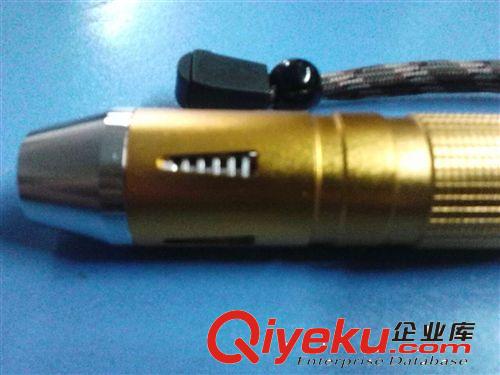 {zx1}款土豪金身段不繡鋼頭美國進口CREE T6 XPE燈泡強弱閃黃白光原始圖片3
