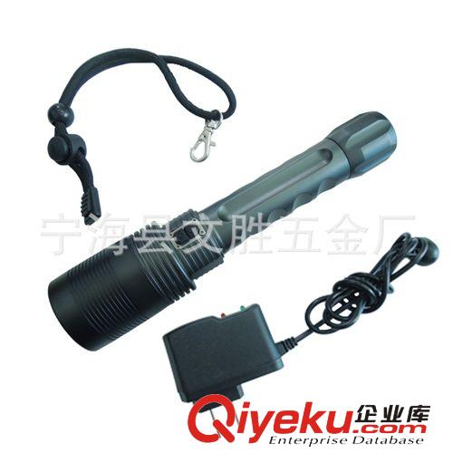 W0013自動調焦型強光手電筒多功能集成IC芯片應用吸鐵連接充電原始圖片3