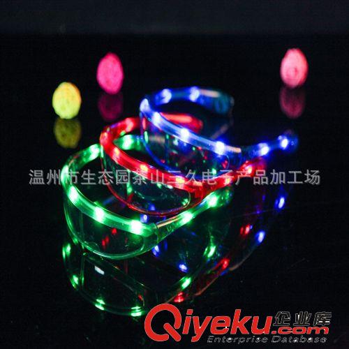 供應(yīng)2014新款蝴蝶樣式閃光Party眼鏡化妝舞會led眼鏡狂歡節(jié)太陽鏡
