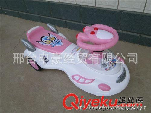 太空洋洋扭扭車兒童搖擺滑行溜溜車健身車帶音樂(lè)原始圖片2