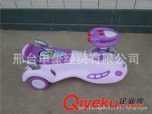 太空洋洋扭扭車兒童搖擺滑行溜溜車健身車帶音樂(lè)原始圖片3