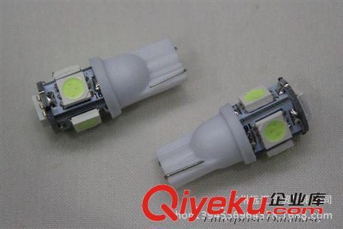 廠家直銷 T10 5050 冰藍5燈 示寬燈 閱讀燈 牌照燈原始圖片2