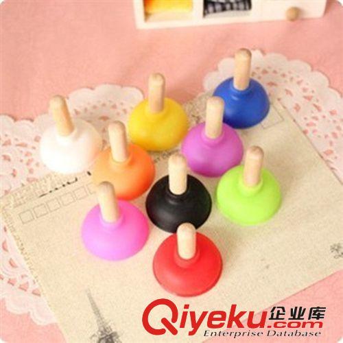 廠家直銷 創(chuàng)意廣告禮品 硅膠 馬桶吸盤手機支架 周邊配件批發(fā)原始圖片2