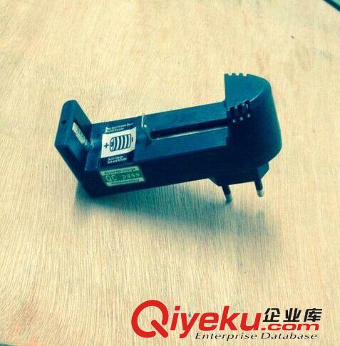 18650、26650等鋰電池單槽UBS高腳{wn}充電器 廠家直銷原始圖片3