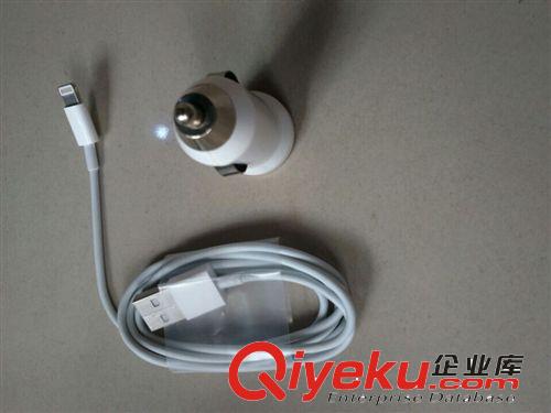 汽車新款蘋果5專用充電器/車載充電器/USB轉(zhuǎn)換器/汽車充電器