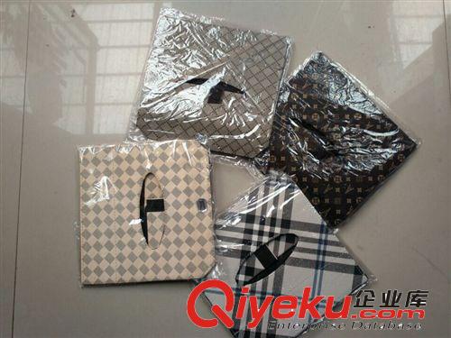 新款鑲鉆系列 車載紙巾盒 家車兩用折疊式紙巾盒 汽車內飾用品原始圖片3
