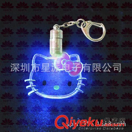 供應kitty鑰匙扣 新款hello kitty發(fā)光鑰匙扣 led帶燈卡通鑰匙扣