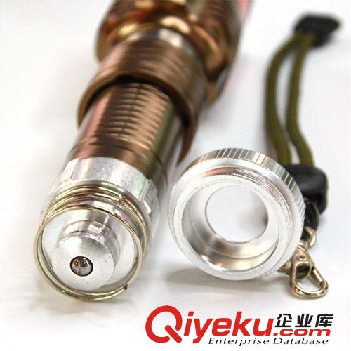 鋁合金強(qiáng)光手電筒XPE Q5伸縮調(diào)焦調(diào)光變焦充電遠(yuǎn)射警示燈防水電筒原始圖片3