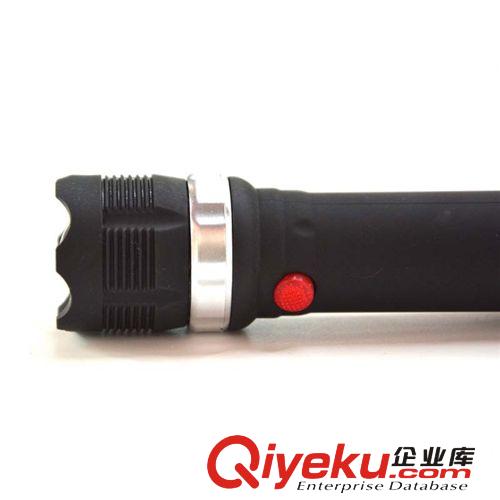 塑料電筒 強(qiáng)光手電 家用 流明 使用AA電池 調(diào)焦 led手電 手電筒原始圖片3