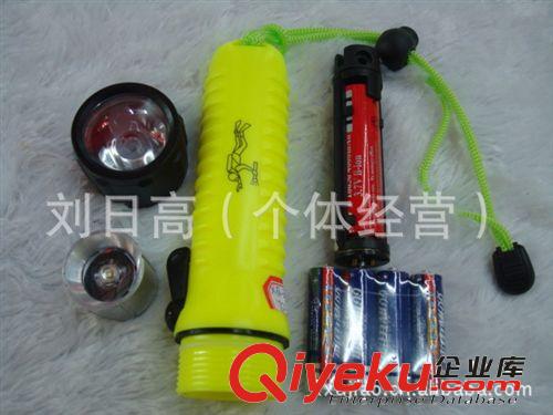 LED強光潛水手電筒 水下潛水燈 t6潛水電筒  雙用電筒原始圖片3