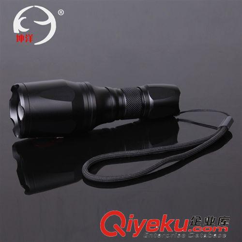 熱銷強(qiáng)光手電筒LED Q5  T6戶外充電遠(yuǎn)射伸縮防身家用大功率手電