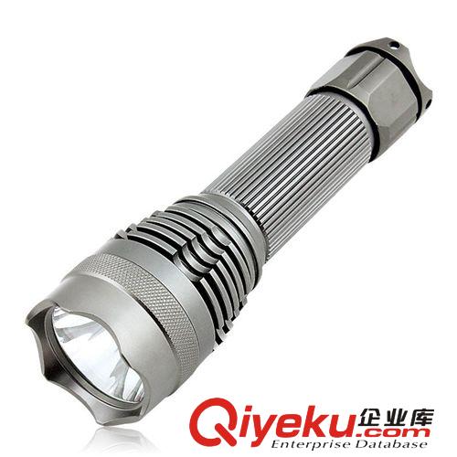 zp 熱銷 強(qiáng)光手電筒 zp進(jìn)口CREE T6 遠(yuǎn)射LED手電筒 廠家直銷