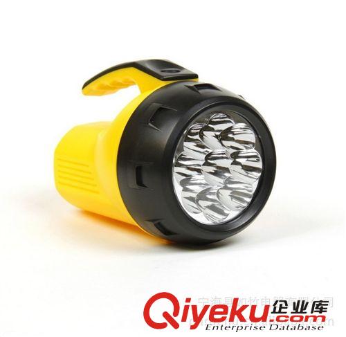 銷售供應 9LED 聚光手提手電筒 led塑料強光手電筒