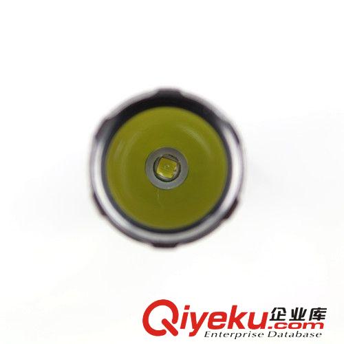 zp RS2便攜 潛水手電筒 CREE XML U2   單節(jié)18650直筒設(shè)計(jì)原始圖片2