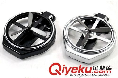 供應(yīng) 汽車用多功能可折疊杯架 車載風(fēng)扇飲料架 空調(diào)出風(fēng)口置物架原始圖片2