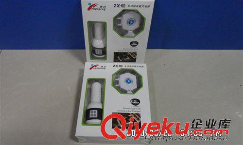 六合一 {wn}車載雙USB 帶自動斷電功能 多功能充電器 車載充電器原始圖片2