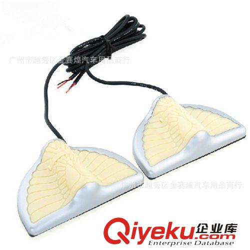 廠家直銷(xiāo)第八代蝴蝶型鐳射迎賓燈 新款高亮背貼車(chē)標(biāo)投影燈 照地?zé)粼紙D片3