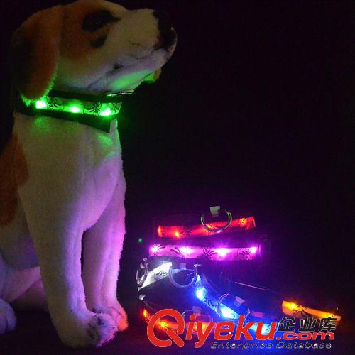 寵物用品絲網(wǎng)LED發(fā)光項(xiàng)圈狗脖圈 小中大型犬閃光狗帶  廠家直銷(xiāo)