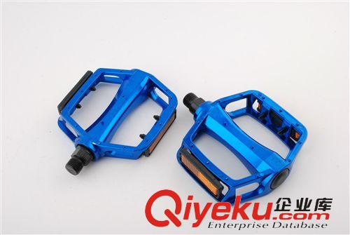 單車腳踏 山地車腳踏板 自行車腳蹬 鋁合金腳踏 帶發光片原始圖片3