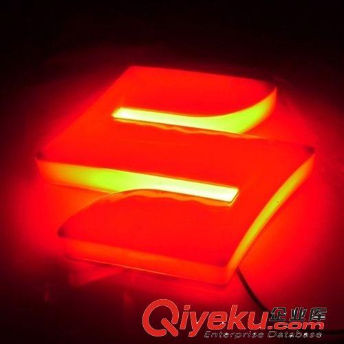 冷光車標(biāo)燈 鐳射燈 4D車標(biāo)燈升級(jí) 鈴木4D立體車標(biāo) 炫彩車標(biāo)燈原始圖片2
