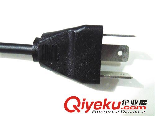 汽車led12v大燈遠(yuǎn)近光燈泡改裝H4H7H9H11900490059006改裝前照燈原始圖片2