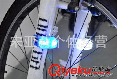 第六代青蛙燈 安全警示燈 騎行燈原始圖片2